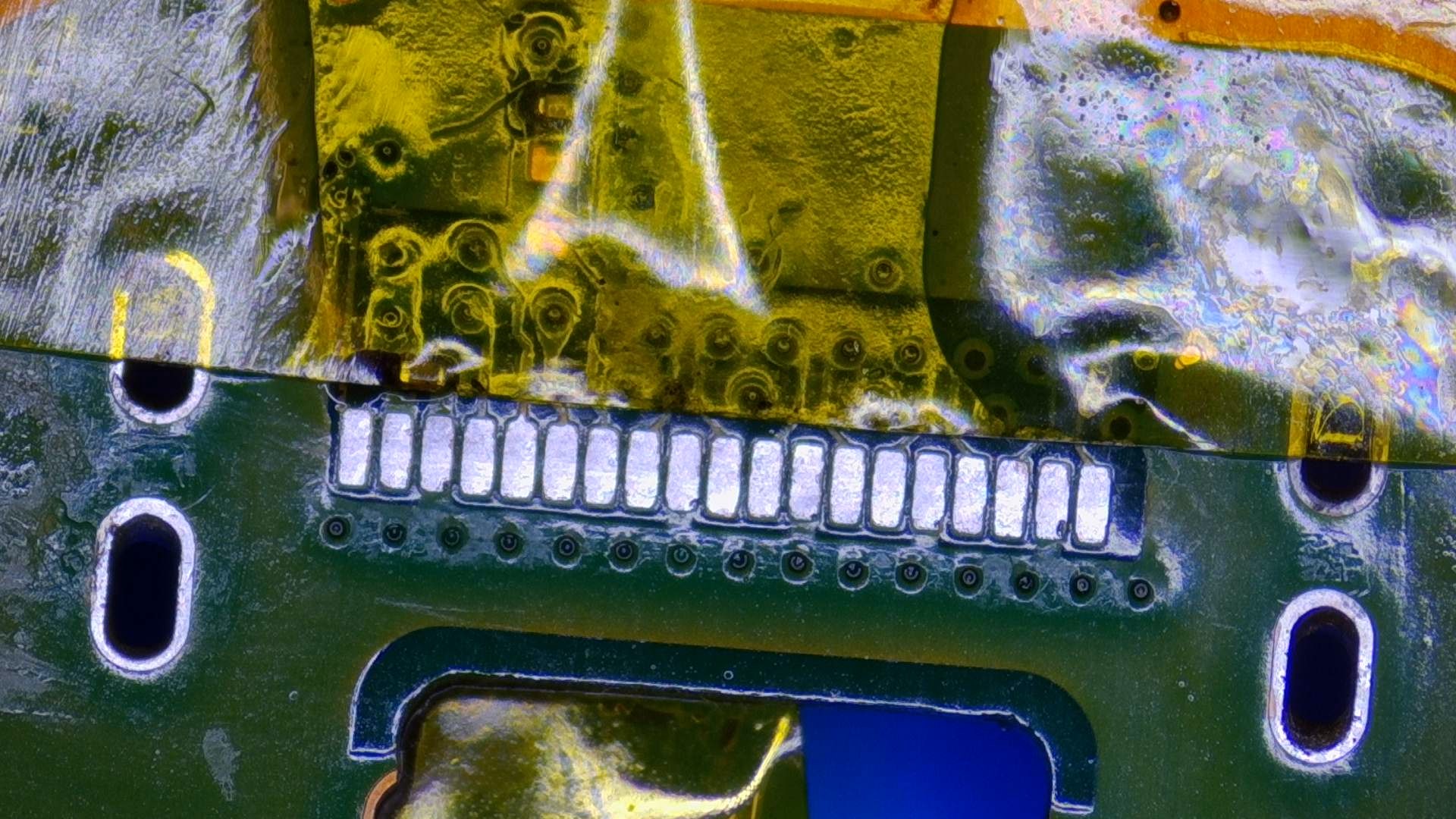 Intact PS5 HDMI motherboard pads after damaged port removal